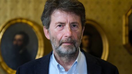 Franceschini: vogliono comandare con pieni poteri e un colle non piu' garante